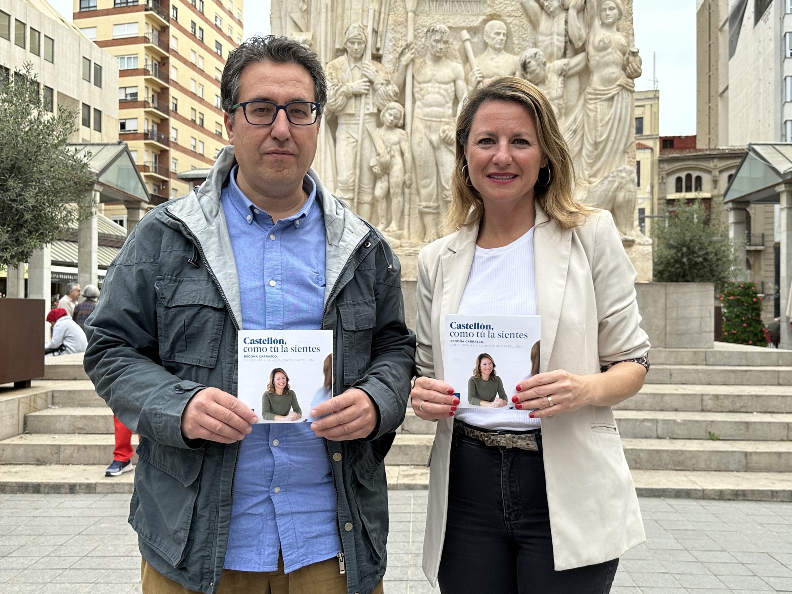 Paco Cabañero, concejal de Barrios y Participación Ciudadana, junta a Begoña Carrasco, alcaldesa de Castellón