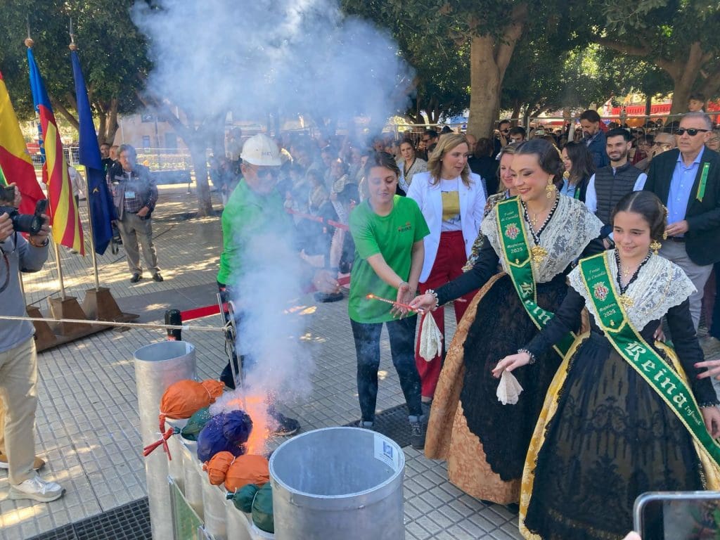 Magdalena 2025. Última mascletà Pibierzo. Domingo 30 marzo.