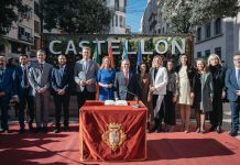 Castellón celebra el Día de la Constitución en un ambiente festivo