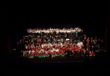 300 alumnos protagonizan el Festival de Navidad del Centre Municipal de les Arts de Burriana con ‘El Expreso Polar’