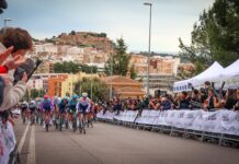 Onda se vuelca con el ciclismo internacional en la meta del Gran Premio Castellón – Ruta de la Cerámica