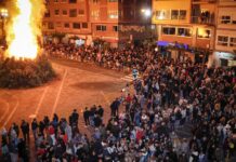 Onda vive Sant Antoni con una multitudinaria jornada de tradición, música y hoguera