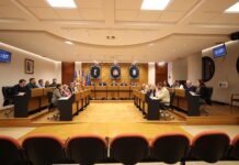 Burriana reorganiza su Pleno tras la salida de dos ediles de Compromís y aprueba medidas clave en seguridad y gestión