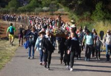 La romería de Santa Águeda reúne a cientos de vecinos en Benicàssim