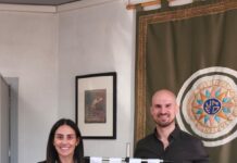 Las Fallas de Burriana estrenan los Premios a los Mejores Monográficos de los llibrets falleros