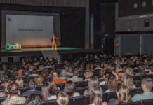 Onda cierra la Semana de la Salud con el lleno de Marius Lekker en el Teatro Mónaco