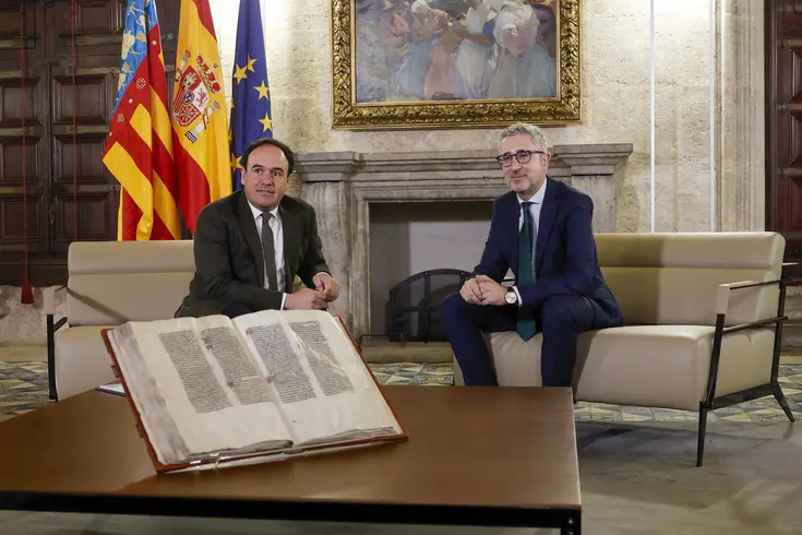 Juanfran Pérez Llorca se reúne con Arcadi España en un encuentro institucional
