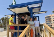 Benicàssim refuerza el socorrismo y triplica el baño asistido en sus playas
