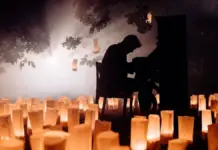 Almassora ilumina Viu la Vila con un piano rodeado de 200 velas
