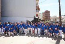 Burriana celebra los 50 años de la Comissió del Bou con una gran escultura y un homenaje a Gustavo Traver