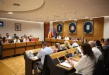 Burriana destina 315.000 euros a renovar el césped del Llombai y recuperar camiones municipales